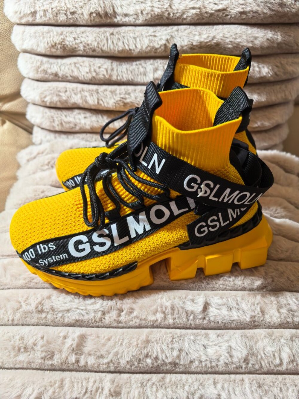 GSLMOLN Yellow Sock Sneakers High-Top